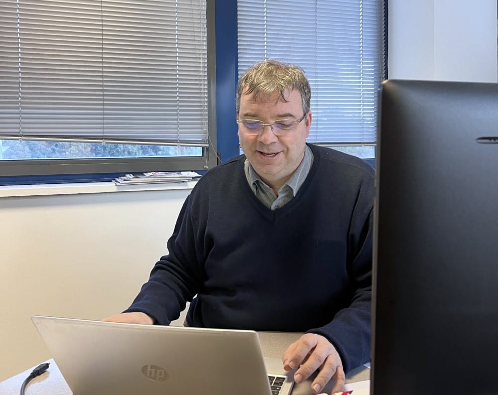 directeur des opérations industrielles, eric pairin