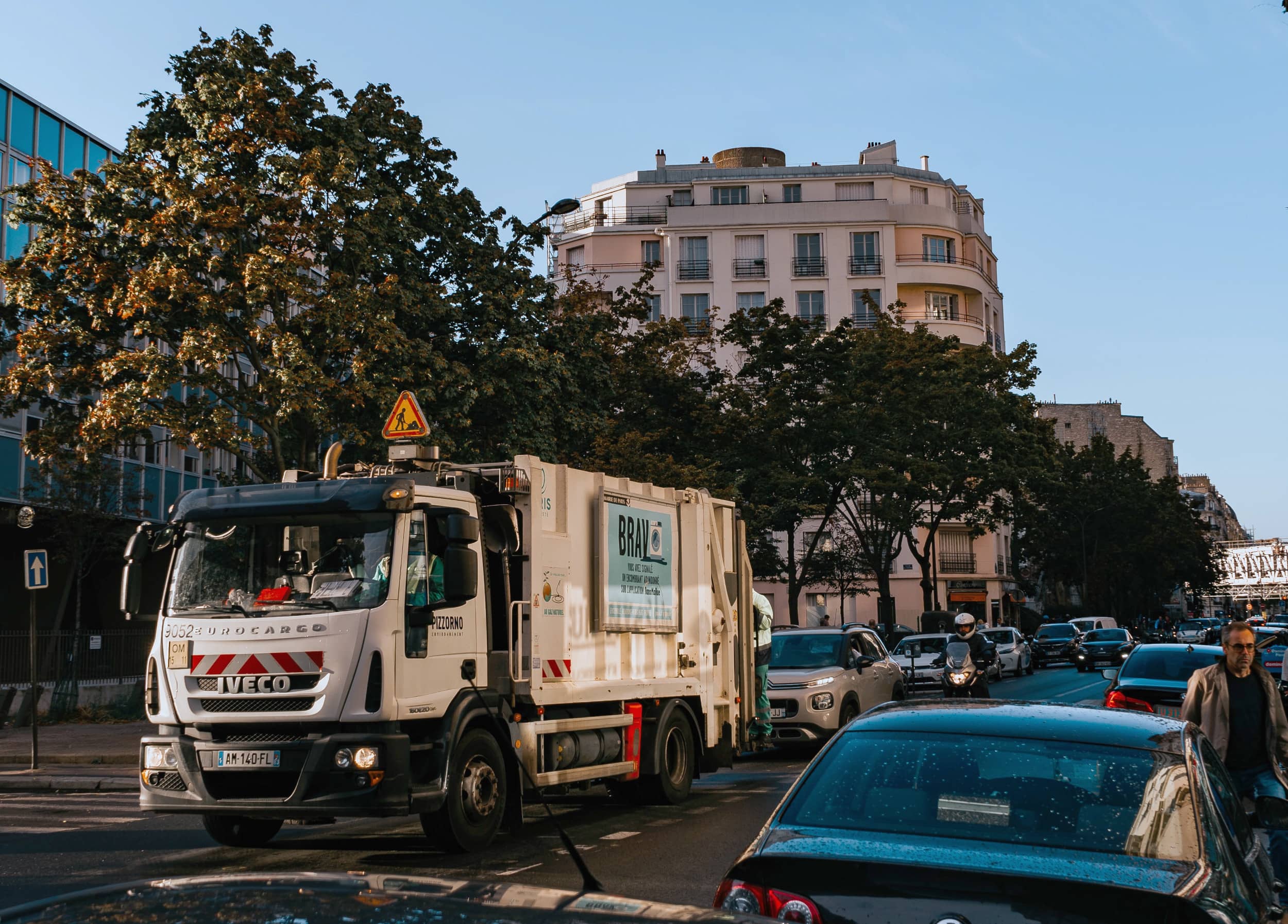 camion poubelle paris